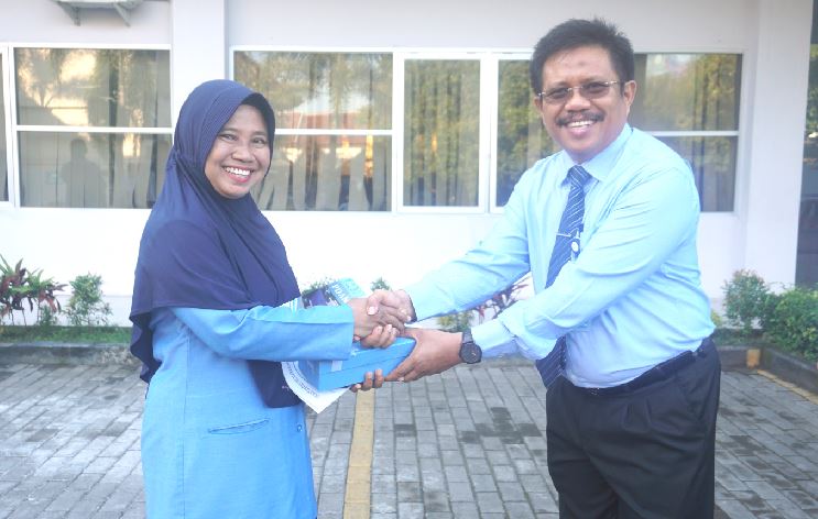 Pelepasan Pegawai Purna Tugas PDAM Giri Menang