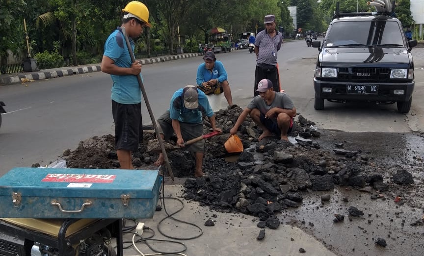 Informasi Pelayanan PDAM Giri Menang