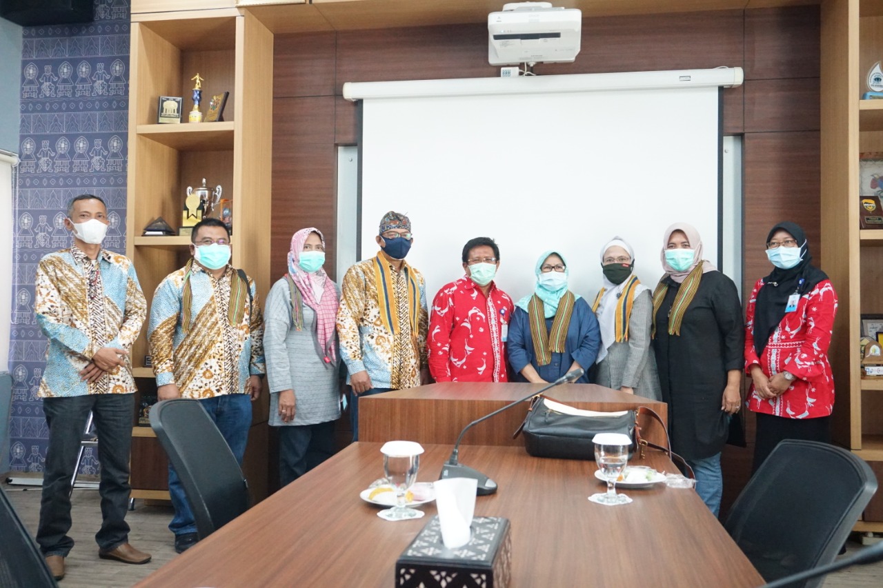 Kunjungan Kerja PERUMDAM Kab. Banyuwangi ke PT AMGM